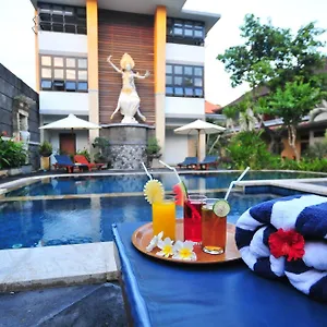 Sandat Hotel